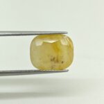 Natural Sri Lankan Yellow Sapphire gemstone YS-008 from Sri Lanka