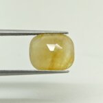 Natural Sri Lankan Yellow Sapphire gemstone YS-008 from Sri Lanka