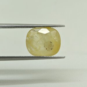 Natural Sri Lankan Yellow Sapphire gemstone YS-009 from Sri Lanka