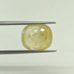 Natural Sri Lankan Yellow Sapphire gemstone YS-009 from Sri Lanka