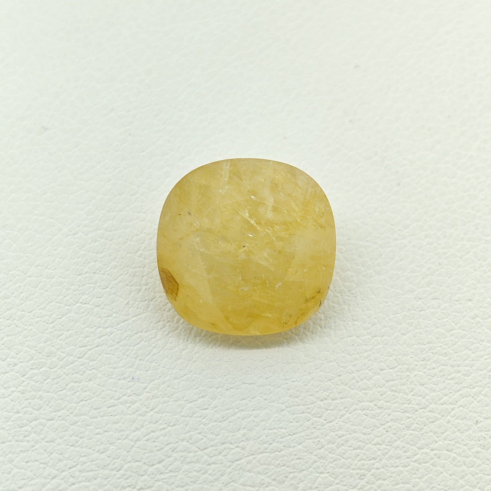 Natural Sri Lankan Yellow Sapphire cushion gemstone YS-010 from Sri Lanka