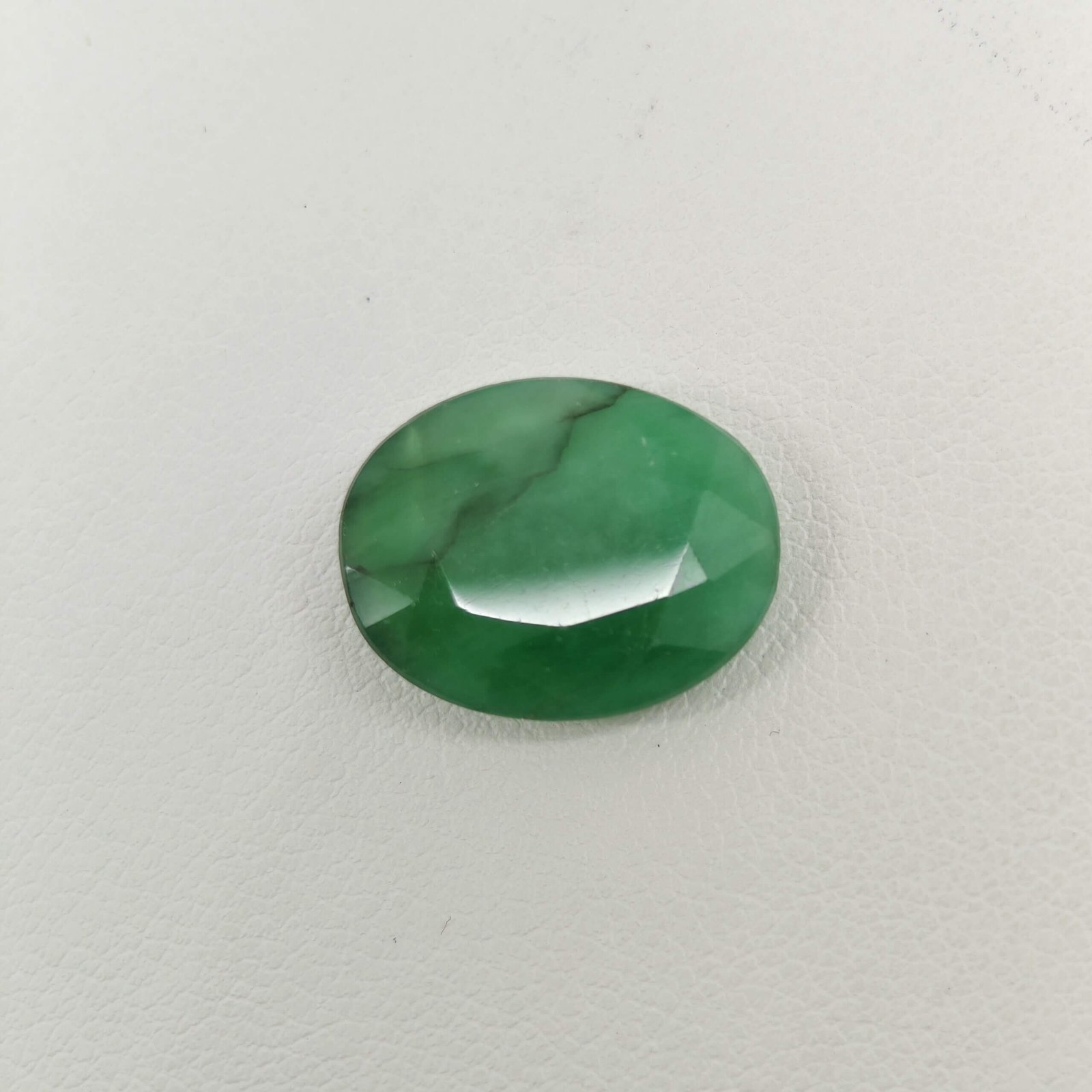 Natural Zambian Emerald oval gemstone EM-009 from Zambia