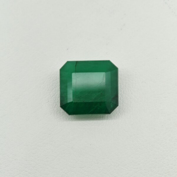 Natural Zambian Emerald Emerald Cut Gemstone EM-019 Natural Zambian Emerald emerald cut gemstone EM-019 from Zambia