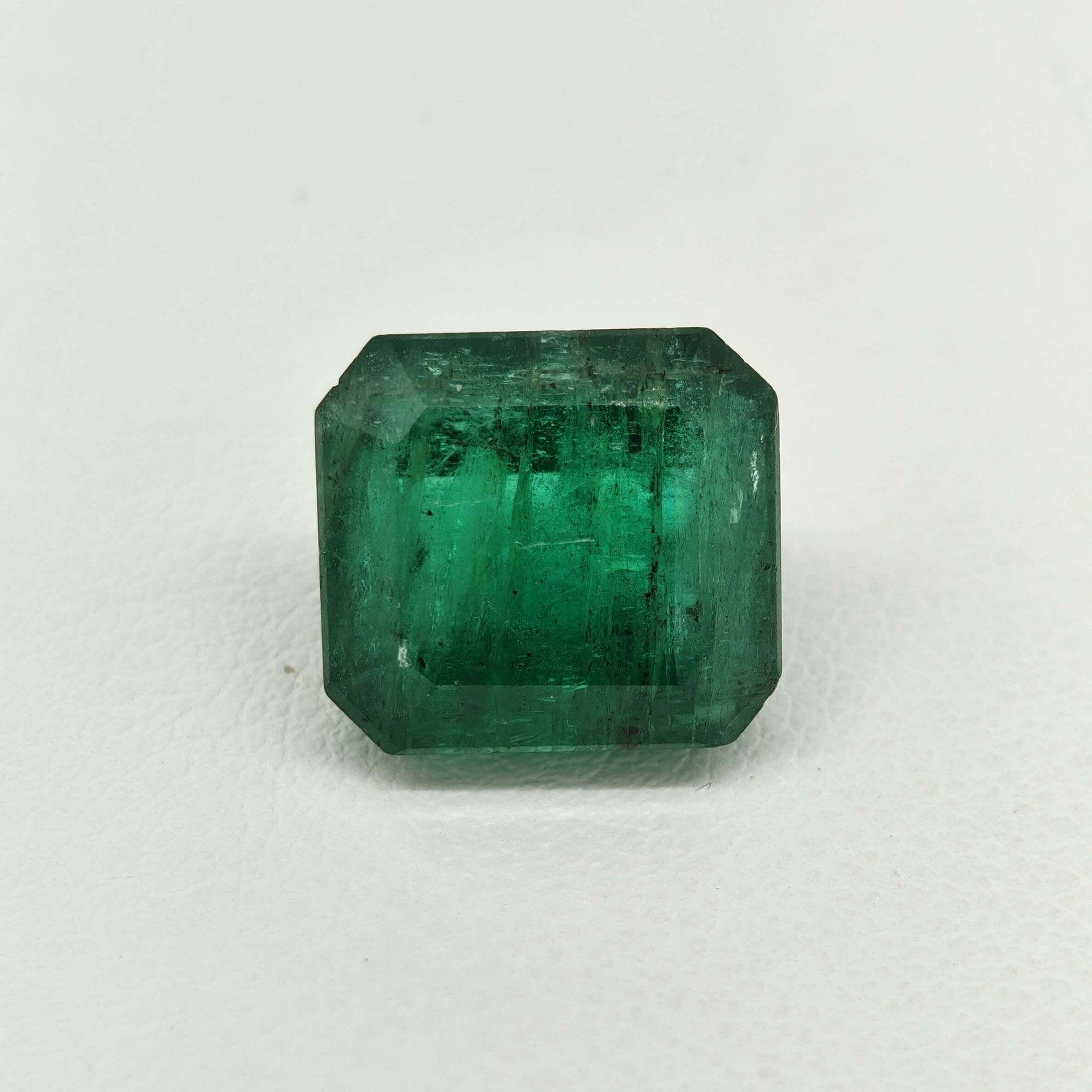 Natural Zambian Emerald emerald cut gemstone HEM-004 from Zambia