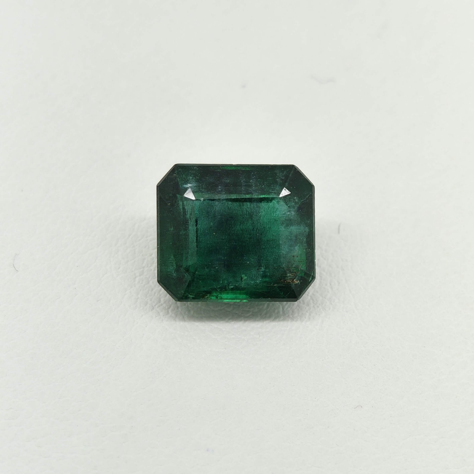 Natural Zambian Emerald emerald cut gemstone HEM-013 from Zambia
