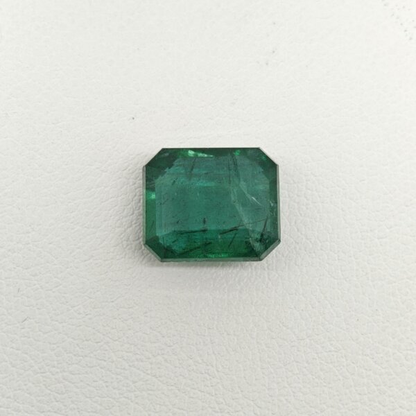Natural Zambian Emerald Emerald Cut Gemstone HEM-018 Natural Zambian Emerald emerald cut gemstone HEM-018 from Zambia