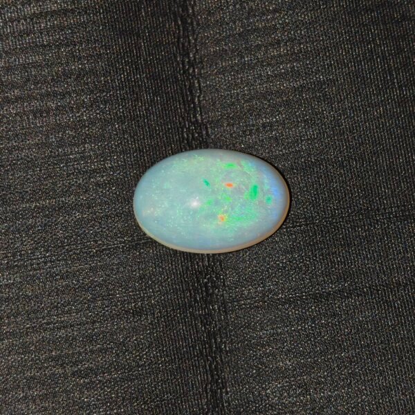 Natural Australian Fire Opal white oval gemstone OPA-005 from Australia