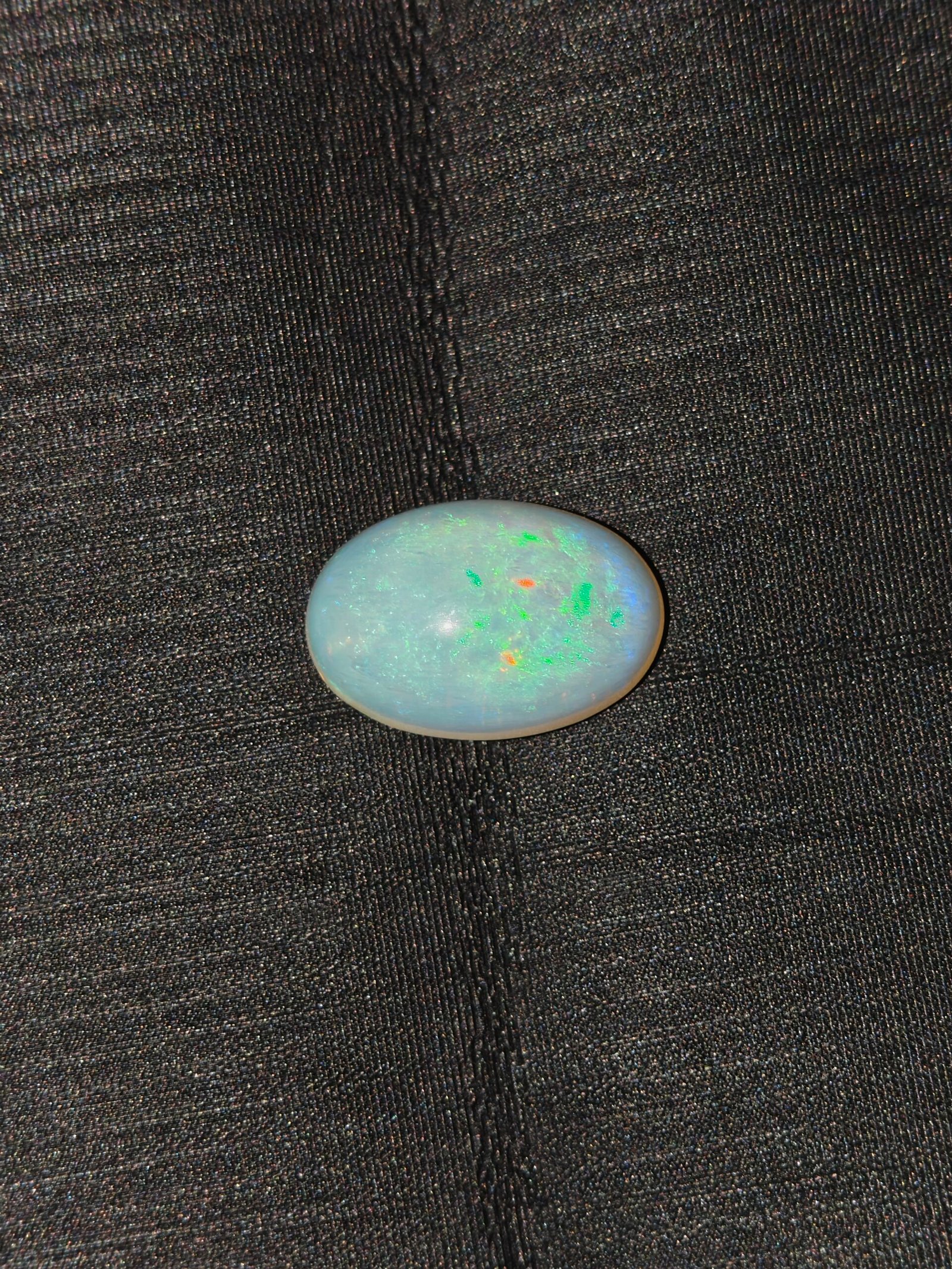 Natural Australian Fire Opal White Oval Gemstone OPA-005 Natural Australian Fire Opal white oval gemstone OPA-005 from Australia