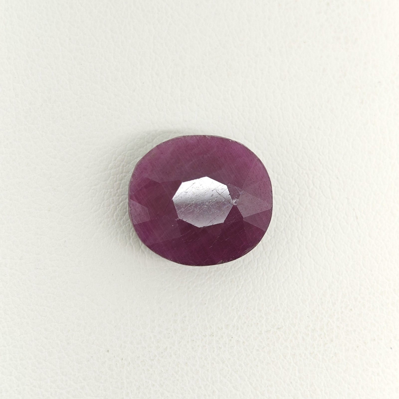Natural African Ruby Red Oval Gemstone ARUB-004 Natural African Ruby red oval gemstone ARUB-004 from Africa