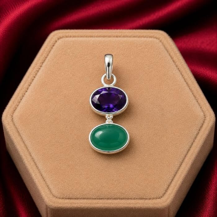 Elegant Jewellery collection featuring luxurious rings, necklaces, earrings, bracelets, and gemstone accessories with refined sparkling craftsmanship.
