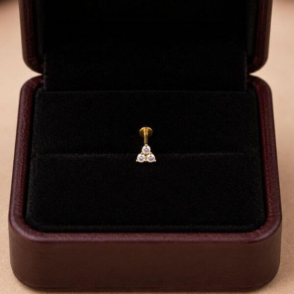 Elegant Nose Pin featuring a delicate sparkling design with refined craftsmanship and timeless feminine charm.