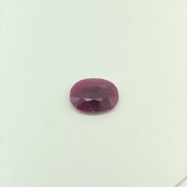 Ruby RUB-026 Ruby RUB-025 featuring a rich natural ruby gemstone with vivid crimson red hues, exceptional clarity, and radiant polished brilliance.