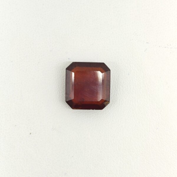 Buy Certified Natural Hessonite Garnet (Gomed) | Original Hessonite Garnet Gemstone for Vedic Astrology, Fine Jewellery & Investment