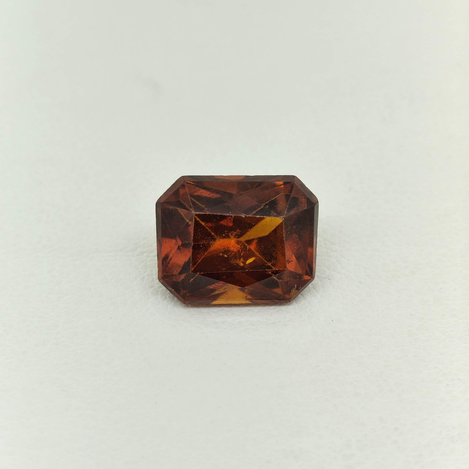 Natural Sri Lankan Hessonite Garnet honey brown oval gemstone HG-028