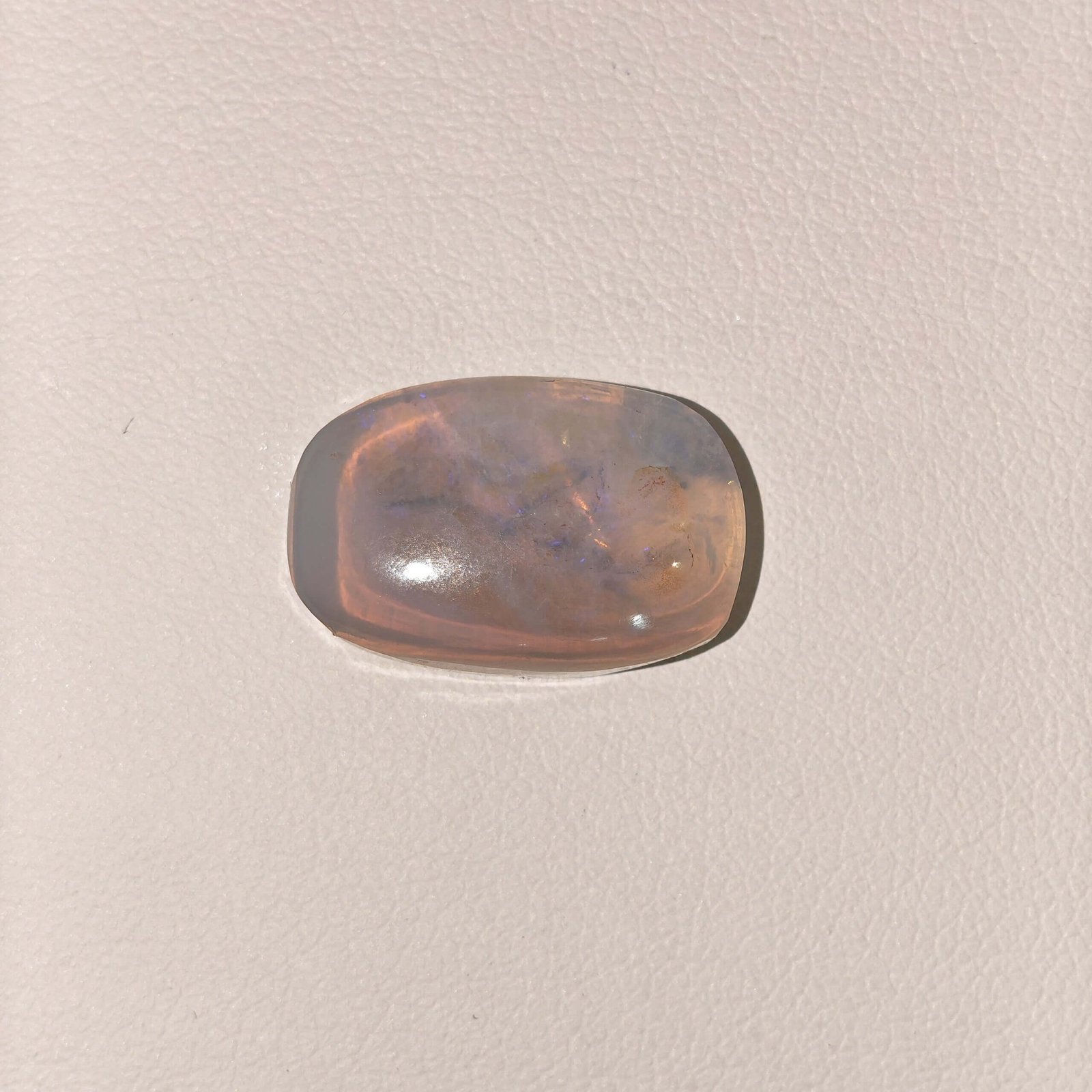 Natural Australian Opal Gemstone White Oval Cabochon AOP-009 Natural Australian Opal Gemstone white oval cabochon stone AOP-009 from Australia