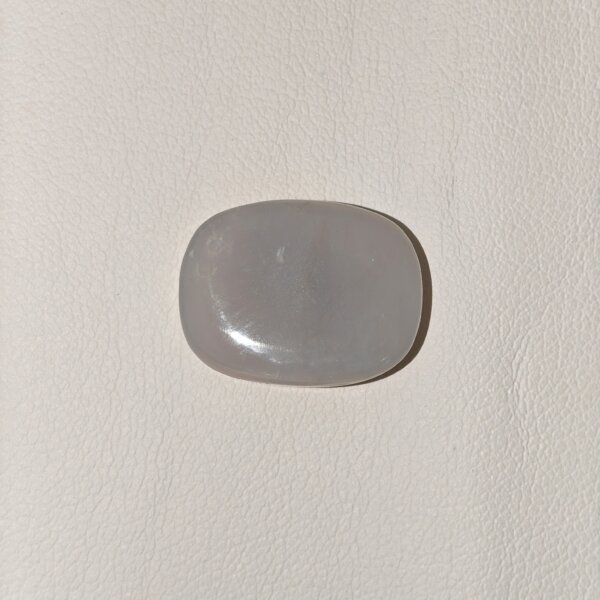 Natural Australian Opal Gemstone 10.20 Carat Oval Lab Certified in South Extension Delhi