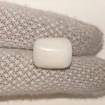 Natural White Coral 20.30 Carat Oval Cabochon Certified Gemstone - Image 2