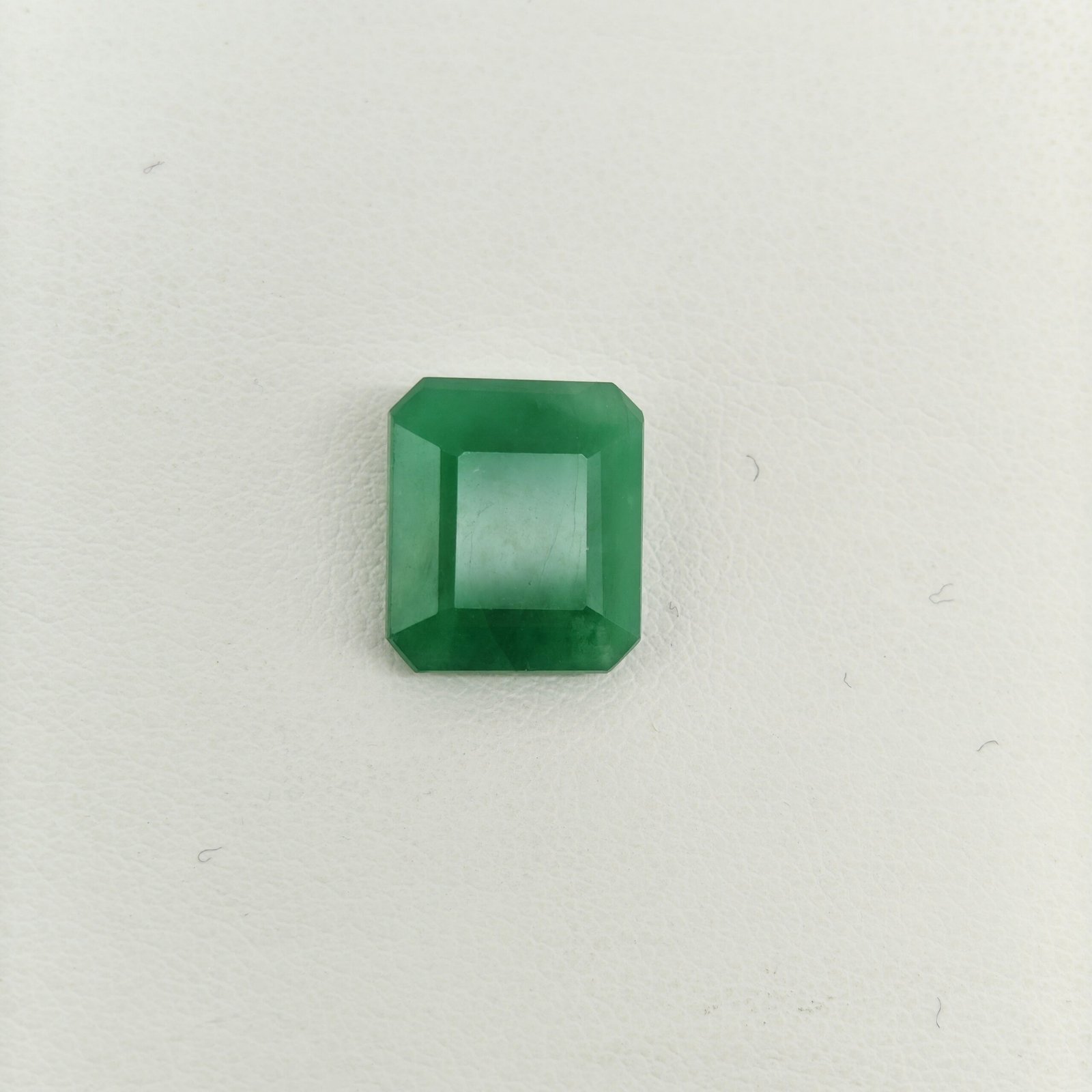Buy Natural Zambia Emerald (Panna) Gemstone | Certified Original Zambian Emerald for Mercury (Budh), Vedic Astrology, Fine Jewellery & Investment