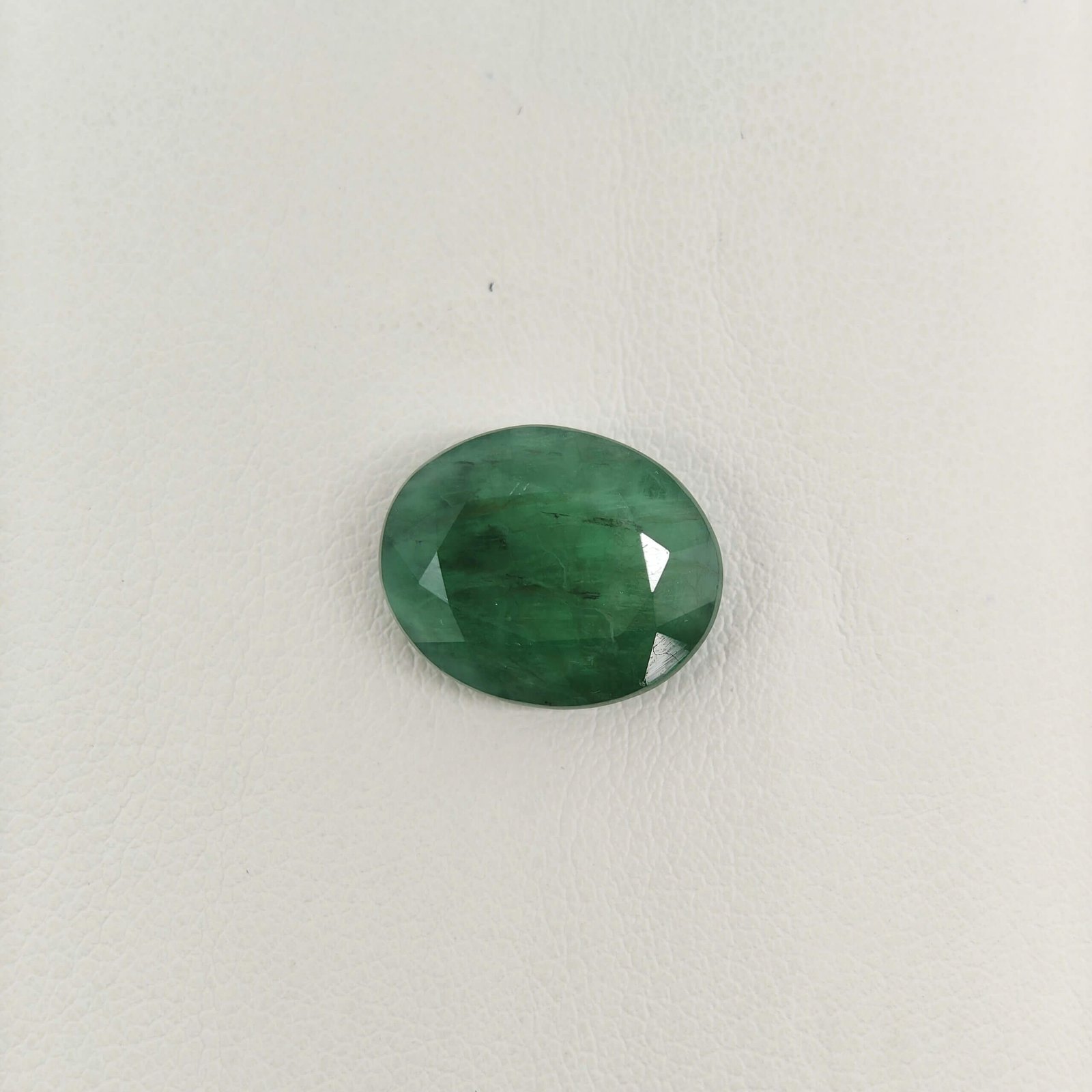 Natural Zambian Emerald Panna 7.50 Carat Oval Cut Natural Zambian Emerald Panna 7.50 Carat Oval Cut