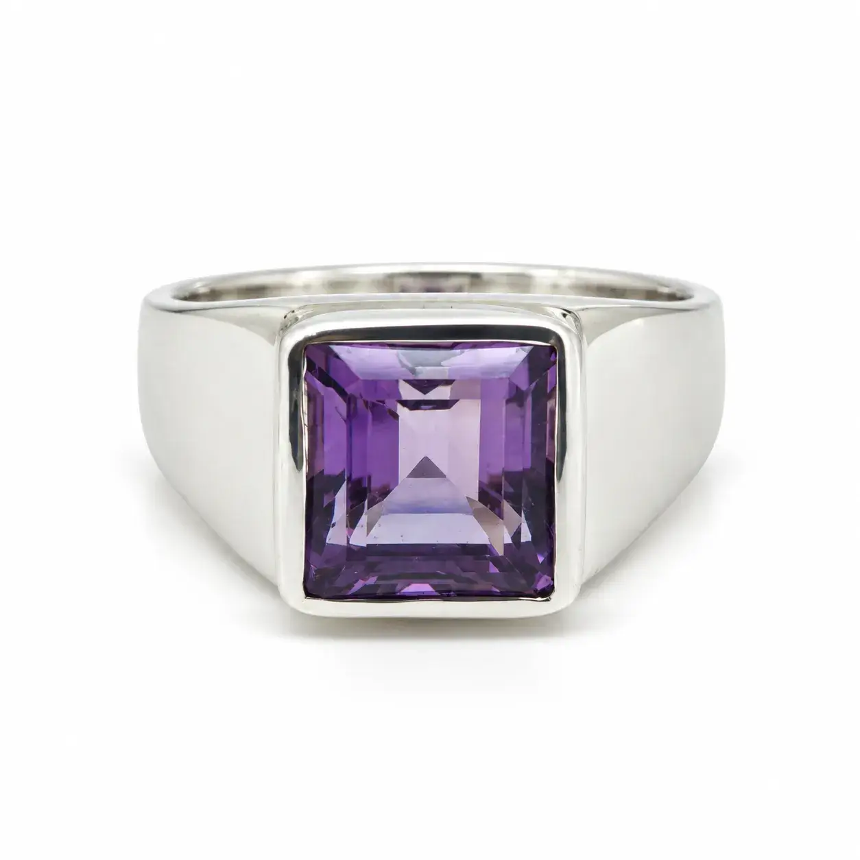 5 Carat Natural Brazilian Amethyst Silver Ring Natural Brazilian Amethyst Silver Ring with 5 Carat Amethyst
