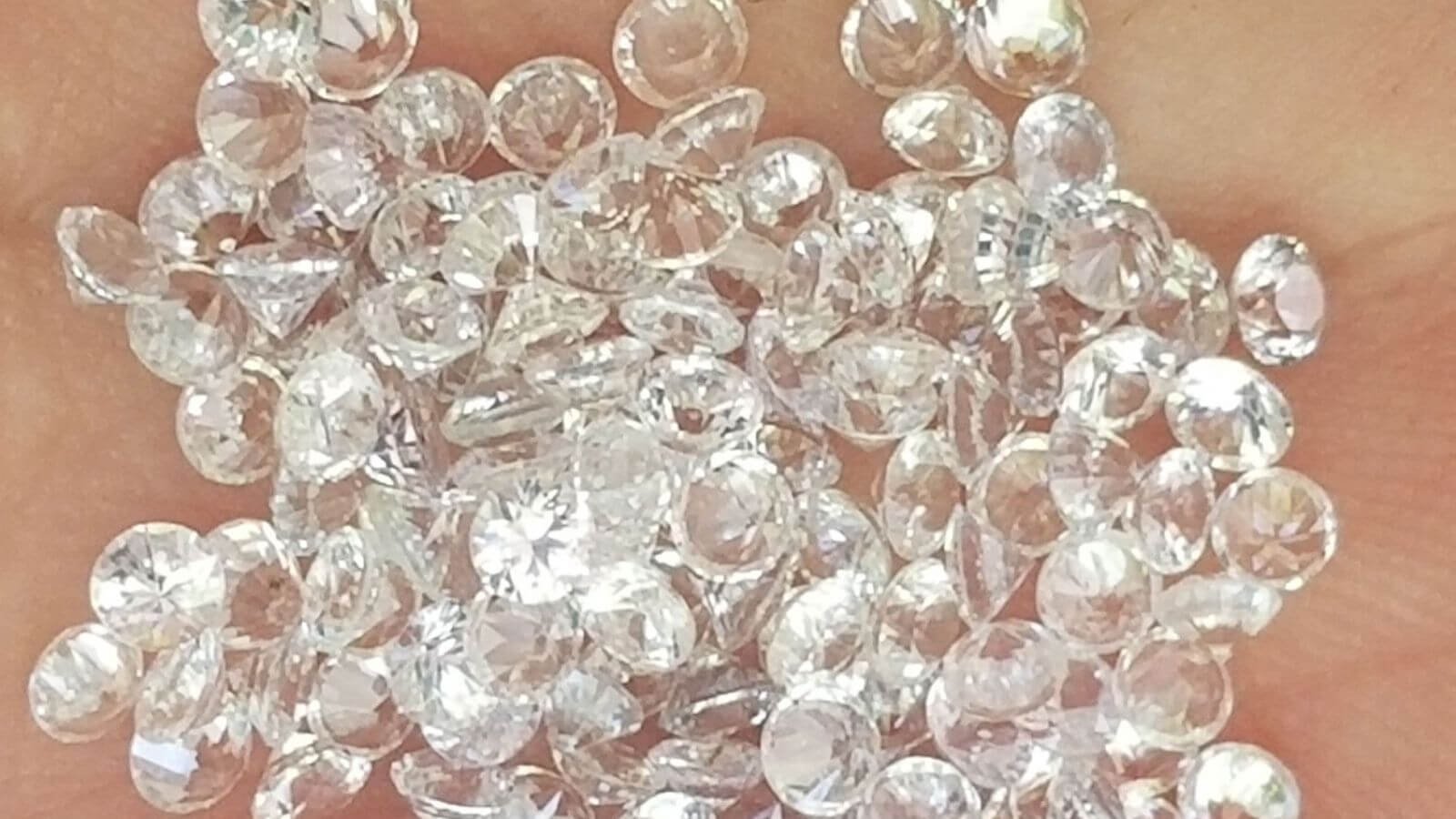 white sapphire